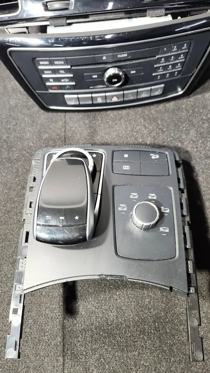 Mercedes-Benz GLE W166/C292 (2015 - 2019) A1669003821 Магнитола / мультимедийная система — фото 13