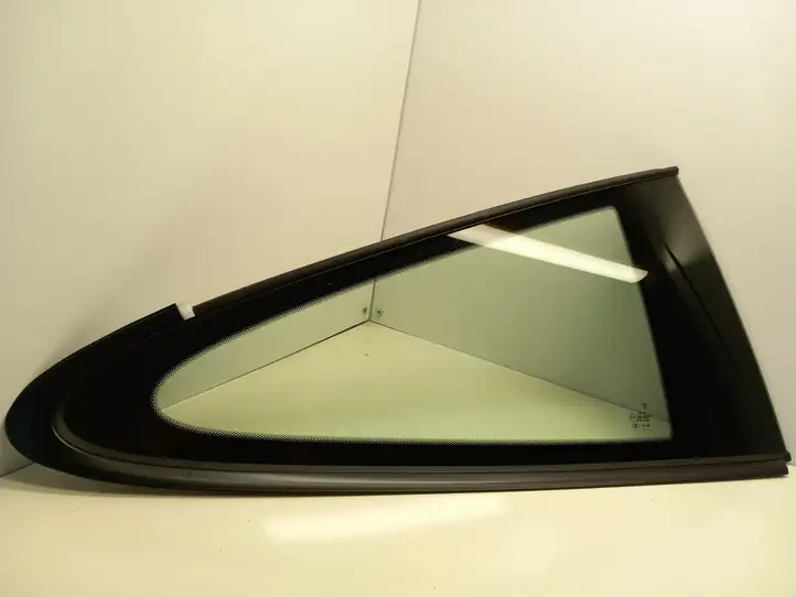 Porsche 911 991 (2011 - 2019) 91154311208 Боковое стекло в середине кузова — фото 1