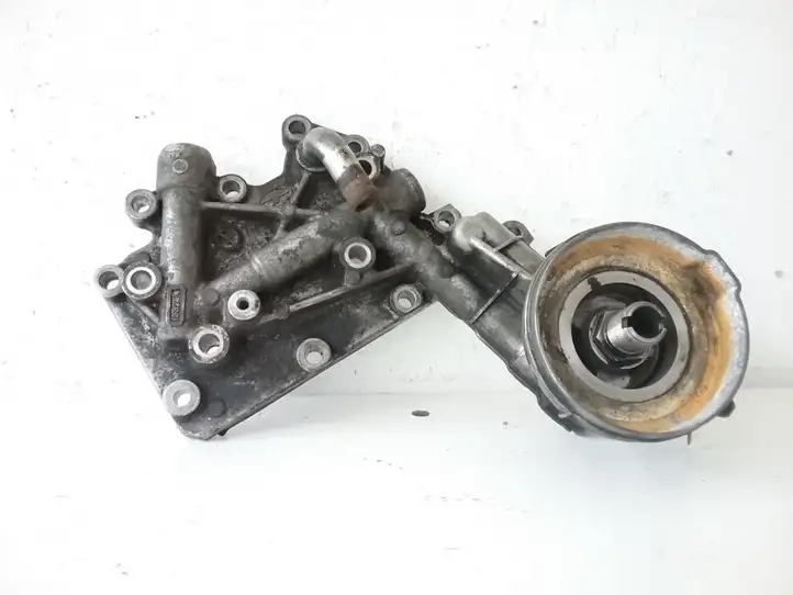 Subaru Outback (2007 - 2009) 103254 Кронштейн масляного фильтра — фото 1