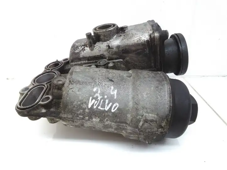 Volvo S60 (2000 - 2004) 6740273266 Кронштейн масляного фильтра — фото 1