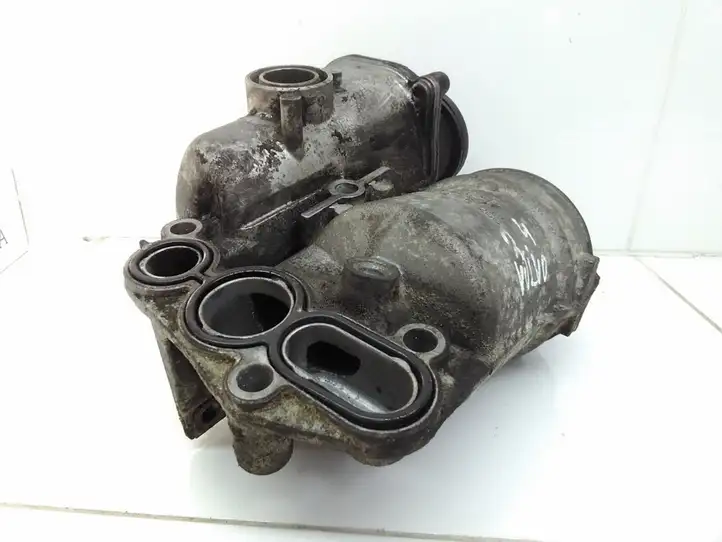 Volvo S60 (2000 - 2004) 6740273266 Кронштейн масляного фильтра — фото 3