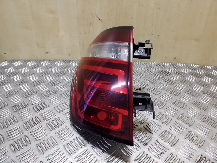 Citroen C4 I Picasso (2006 - 2013) 9673164880 Задний фонарь в кузове — фото 4