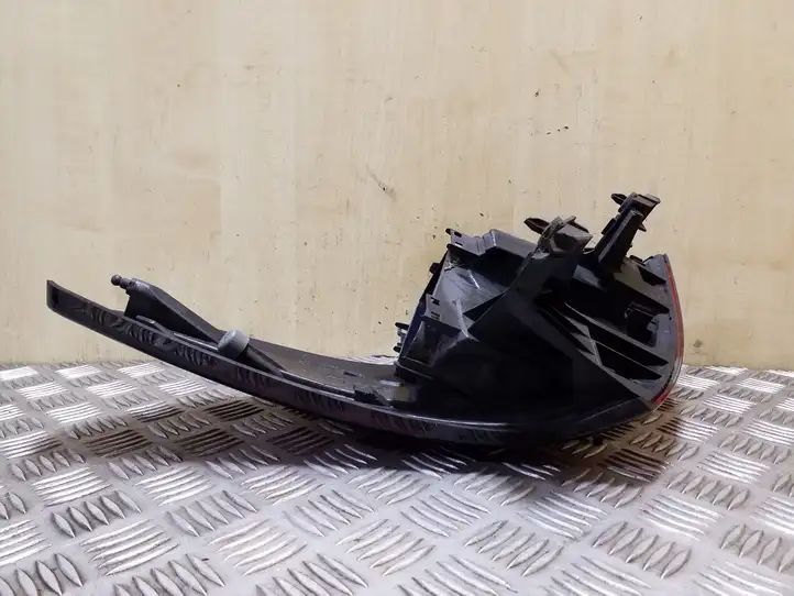 Citroen C4 I Picasso (2006 - 2013) 9673164880 Задний фонарь в кузове — фото 6