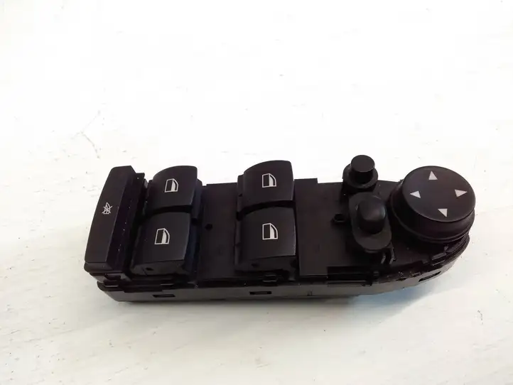 BMW X5 E70 (2006 - 2013) 9218044 Кнопка стеклоподъемников — фото 1