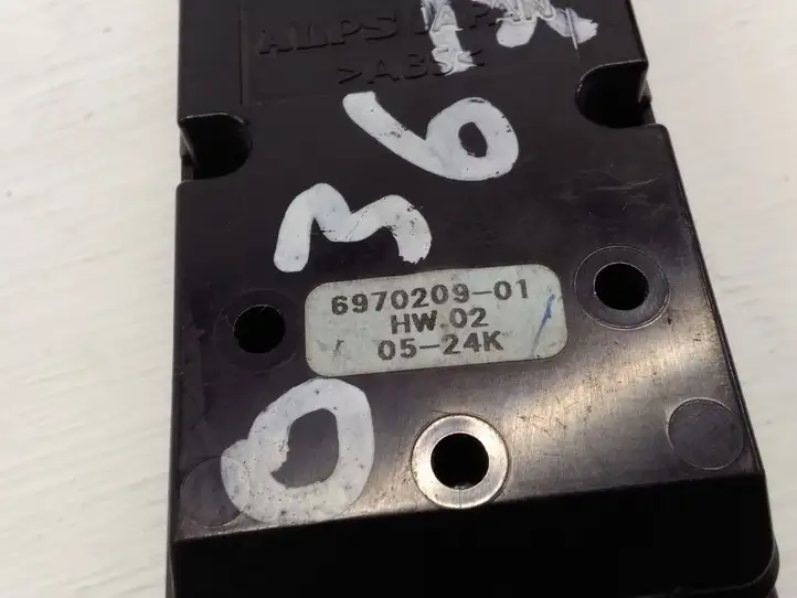 BMW 1 E81 E87 (2004 - 2011) 6970209 Кнопка стеклоподъемников — фото 4