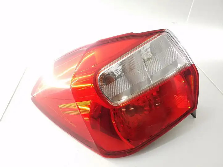 Subaru XV I (2011 - 2018) 84201FJ050 Задний фонарь в кузове — фото 2