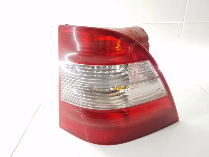Mercedes-Benz ML W163 (1997 - 2005) A1638202064 Задний фонарь в кузове — фото 1