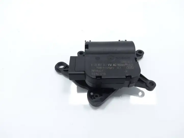 Volkswagen PASSAT B6 (2005 - 2010) 1K0907511B Двигатель задвижки потока воздуха — фото 1