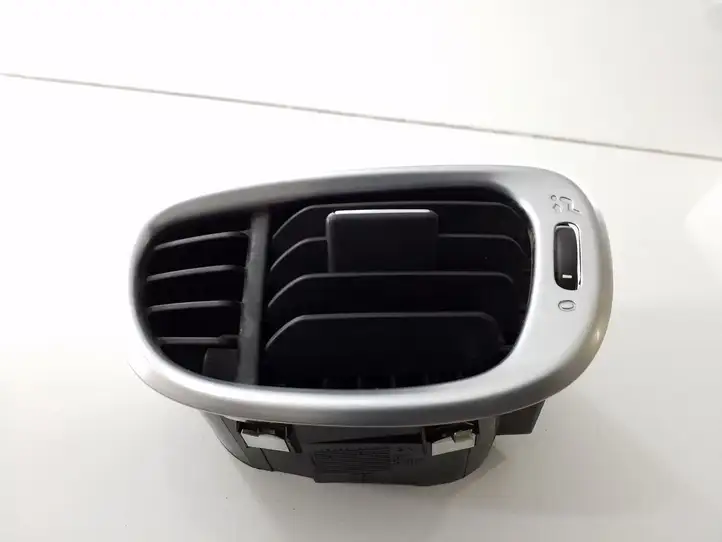 Fiat 500L (2013 - ) ST4487F2 Боковой воздушный дефлектор — фото 3