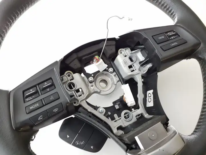 Subaru XV I (2011 - 2018) Руль — фото 5
