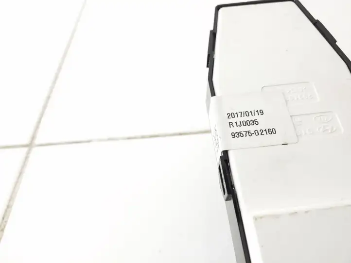Hyundai Ioniq (2016 - ) 93575G2160 Блок кнопок стеклоподъемников — фото 3