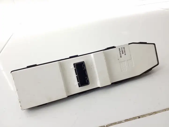Hyundai Ioniq (2016 - ) 93575G2160 Блок кнопок стеклоподъемников — фото 4
