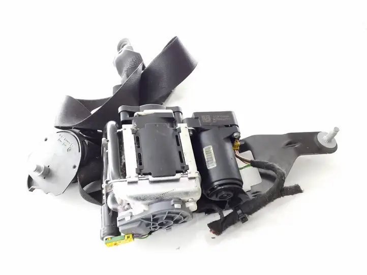 Mercedes-Benz E W212 (2009 - 2016) 620048000 Передний ремень безопасности — фото 1