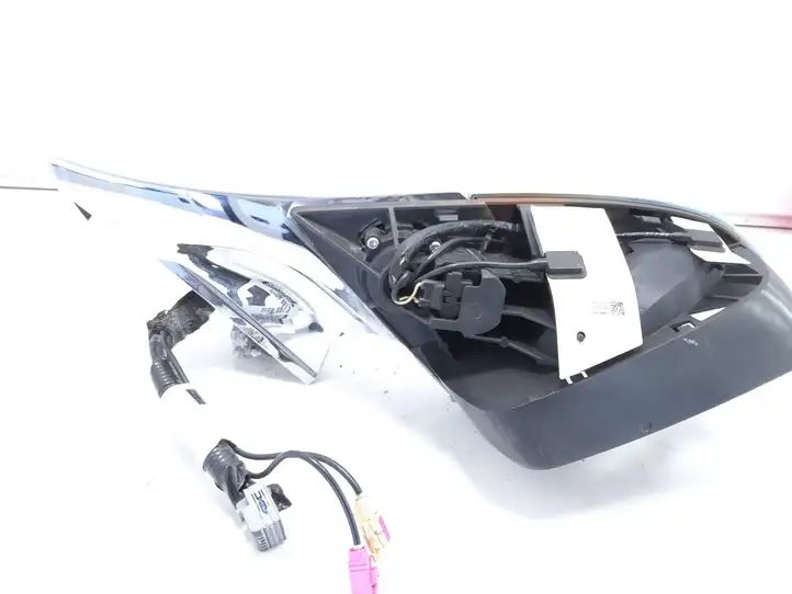Tesla Model S (2012 - 2016) 104132200A Боковое зеркало с электроприводом — фото 3
