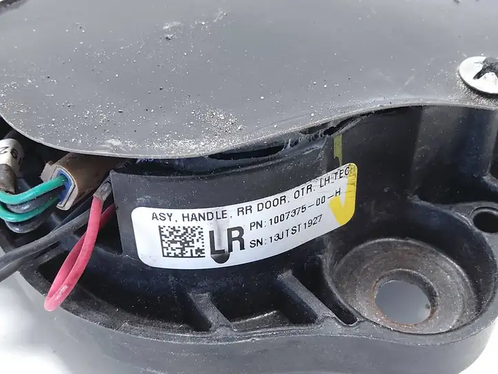 Tesla Model S (2012 - 2016) 100737500H Наружная ручка двери — фото 4
