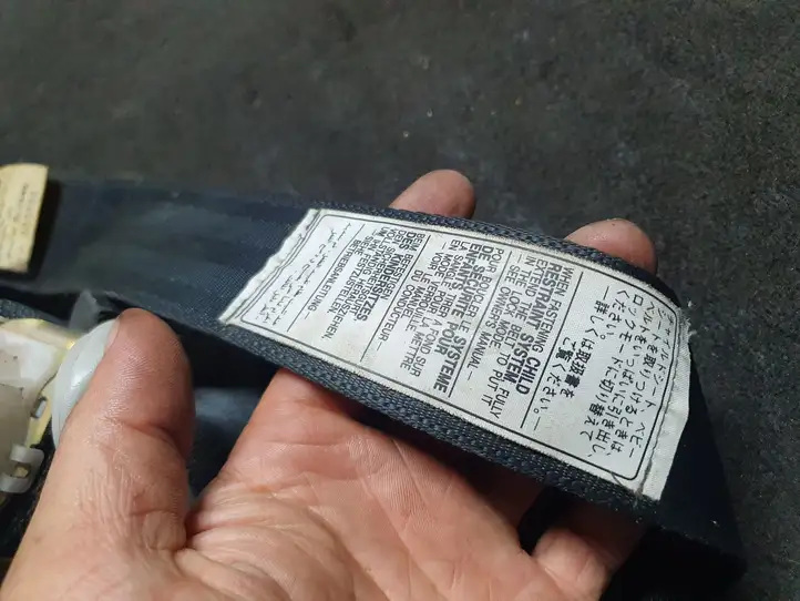 Toyota Corolla Verso AR10 (2004 - 2009) H073818 Задний ремень безопасности — фото 8