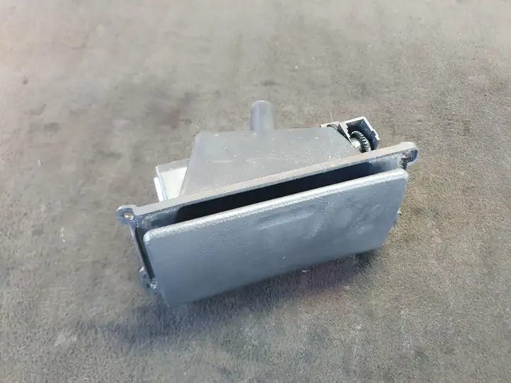 Toyota Avensis T250 (2003 - 2006) 5563005010 Вещевой ящик — фото 4