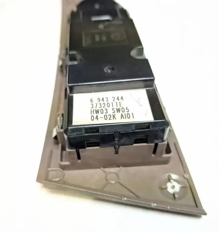 BMW 5 E60 E61 (2004 - 2010) 6943244 Кнопка стеклоподъемников — фото 8