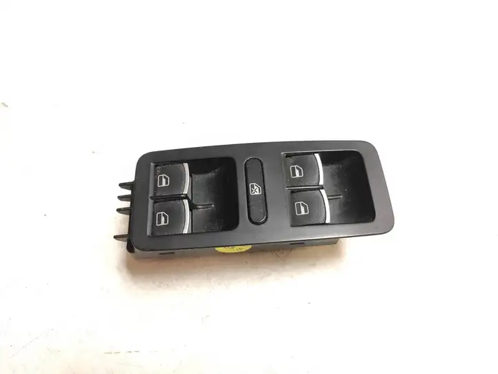 Volkswagen PASSAT B7 USA (2012 - 2016) 561867375 Блок кнопок стеклоподъемников — фото 1