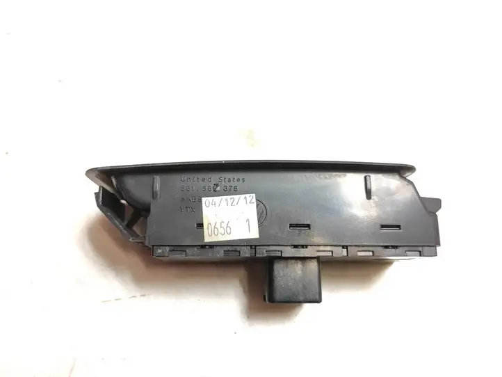 Volkswagen PASSAT B7 USA (2012 - 2016) 561867375 Блок кнопок стеклоподъемников — фото 3