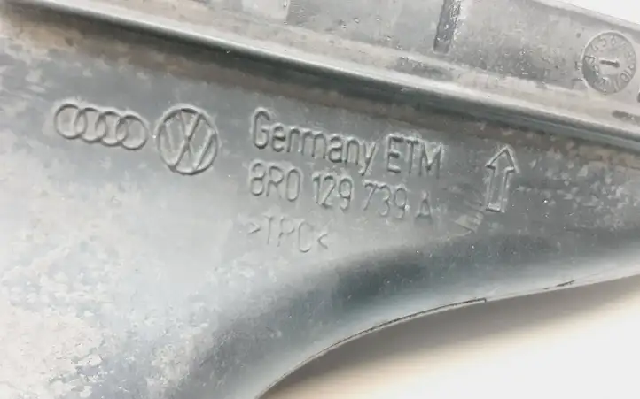 Audi Q5 SQ5 (2008 - 2012) 8R0129739A Детали воздухозаборника — фото 3