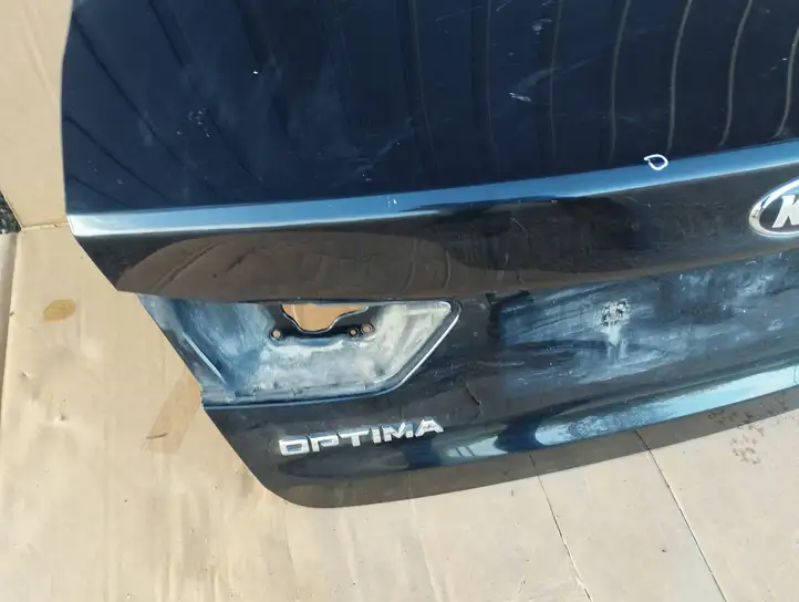 Kia Optima (2015 - 2018) Крышка багажника — фото 2
