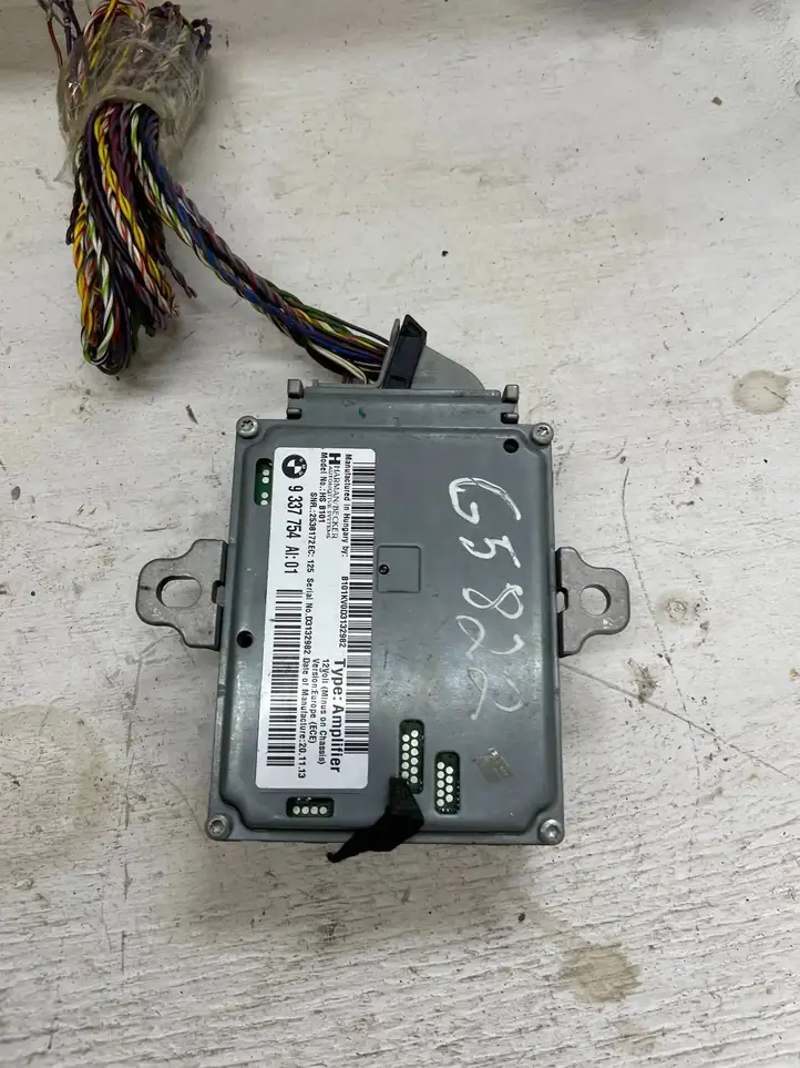 BMW 3 F30 F35 F31 (2012 - 2018) 9337754 Усилитель звука — фото 2