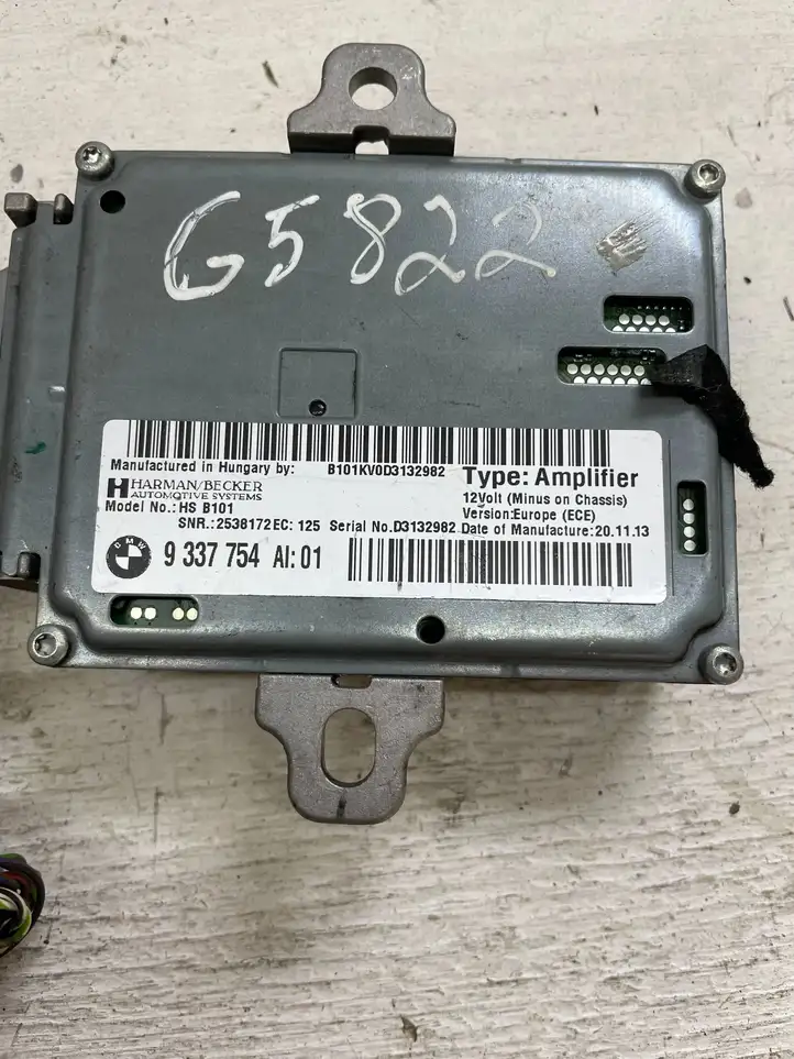 BMW 3 F30 F35 F31 (2012 - 2018) 9337754 Усилитель звука — фото 4