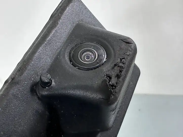 Audi A3/S3 8V (2016 - 2020) 3V0827566N Ручка багажника с камерой — фото 4