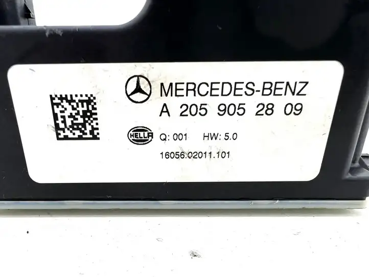 Mercedes-Benz E W213 (2016 - ) A2059052809 Преобразователь напряжения — фото 7