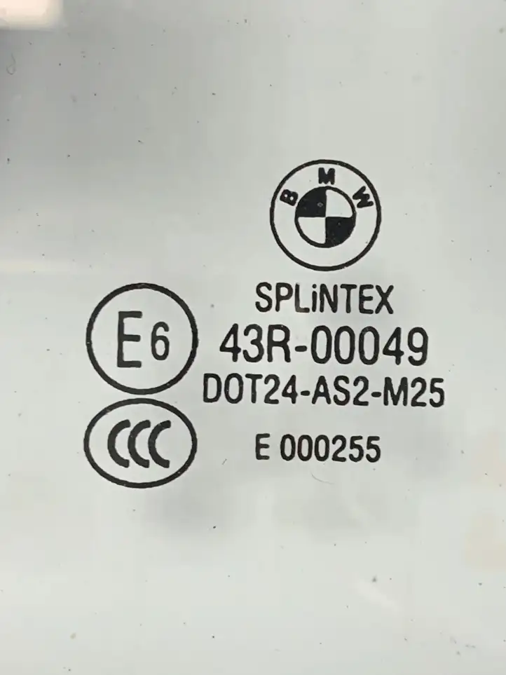 BMW 5 E60 E61 (2004 - 2010) 43R00049 Форточка двери — фото 3