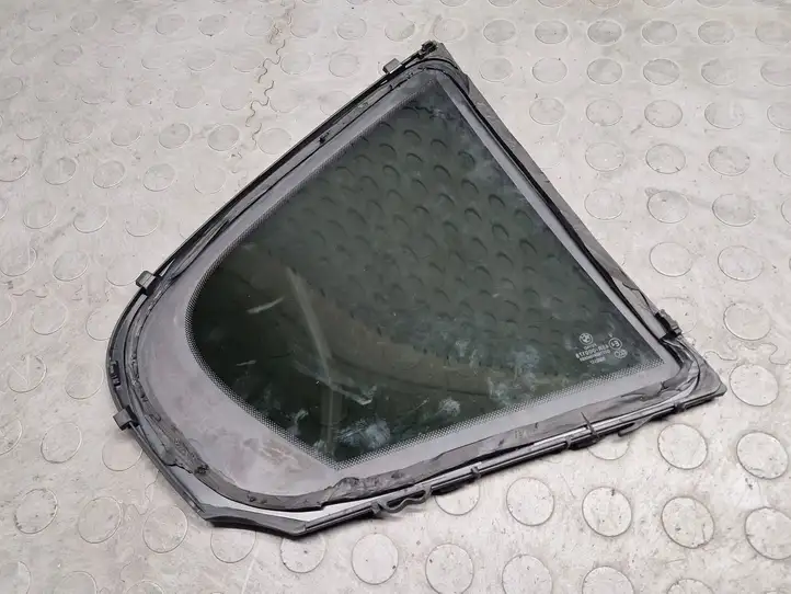 BMW 3 F30 F35 F31 (2012 - 2018) 43R-000178 Форточка двери — фото 3