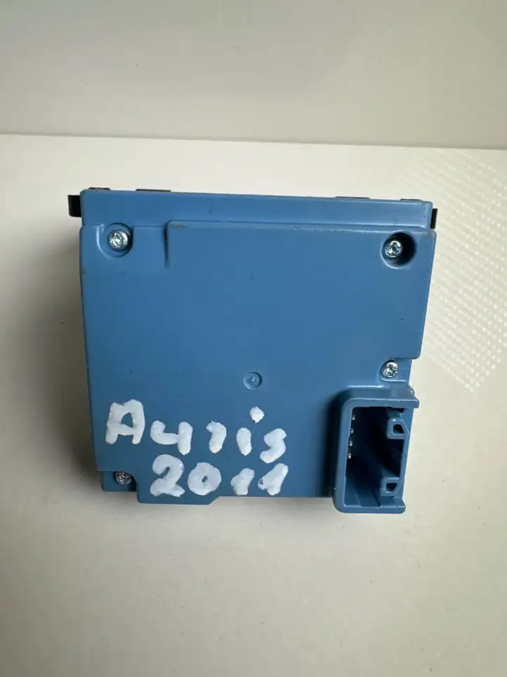 Toyota Auris 150 (2006 - 2012) 8924505030 Датчик угла поворота руля — фото 2