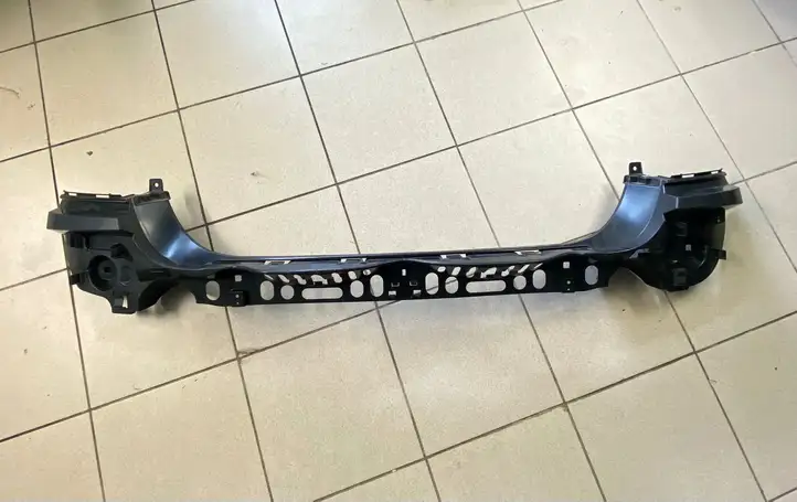 BMW 5 F10 F11 (2009 - 2016) 7184766 Кронштейн заднего бампера — фото 1