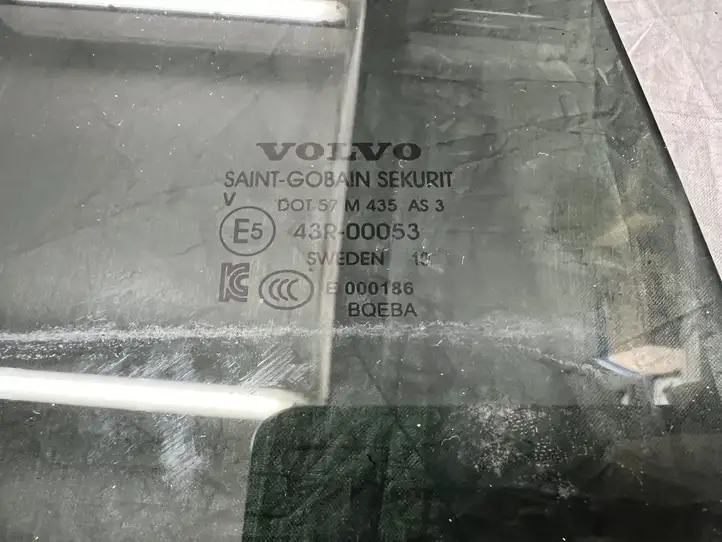 Volvo XC90 (2014 - 2019) 31371003 Стекло задней двери — фото 4