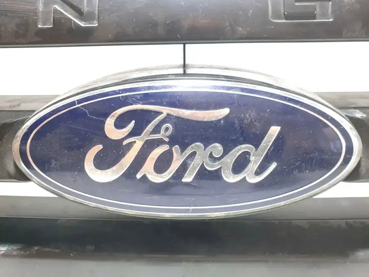 Ford Ranger (2011 - 2015) AB398178AD Передняя решетка — фото 3