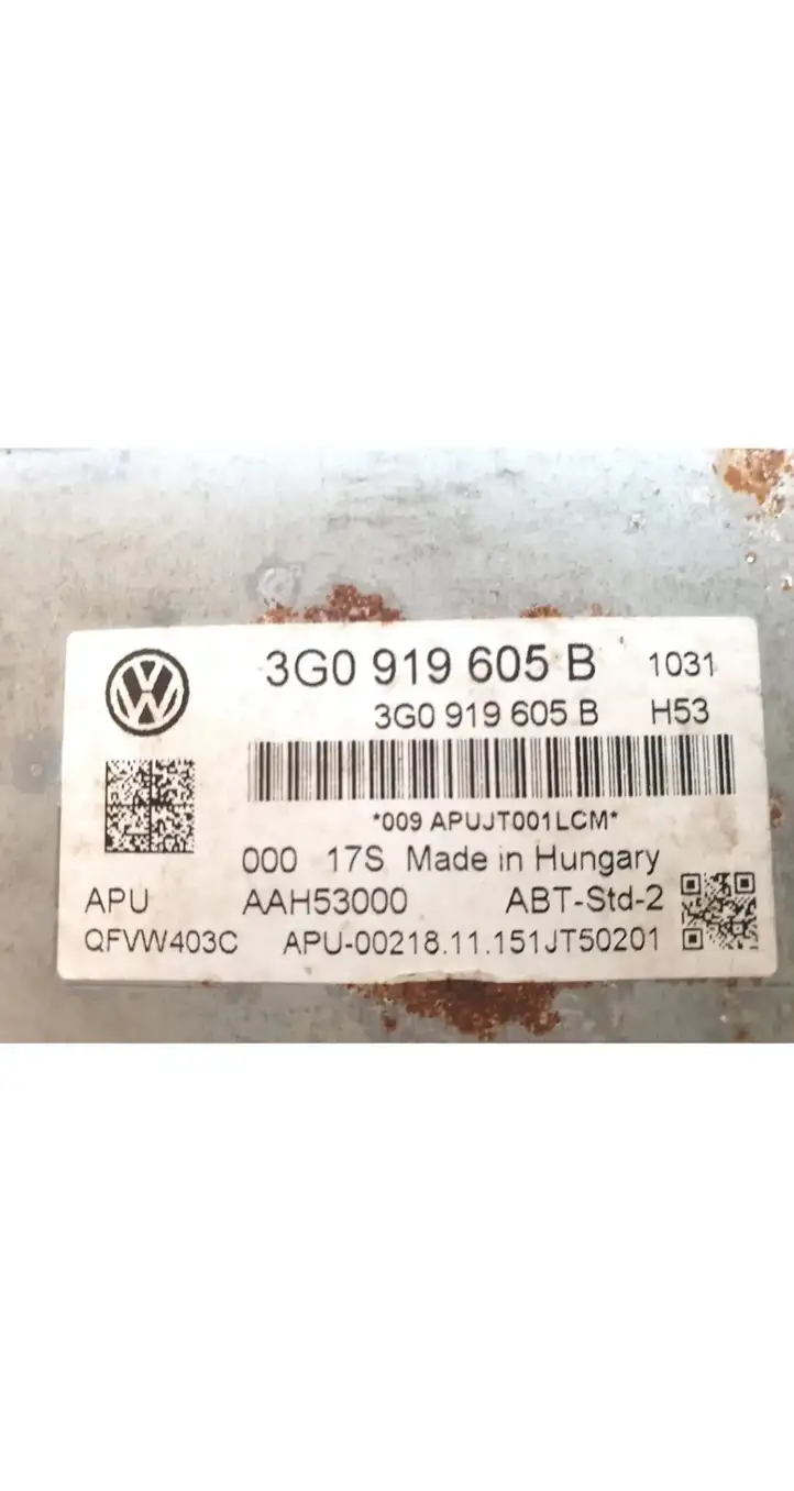 Volkswagen PASSAT B7 (2011 - 2014) Магнитола / мультимедийная система — фото 3