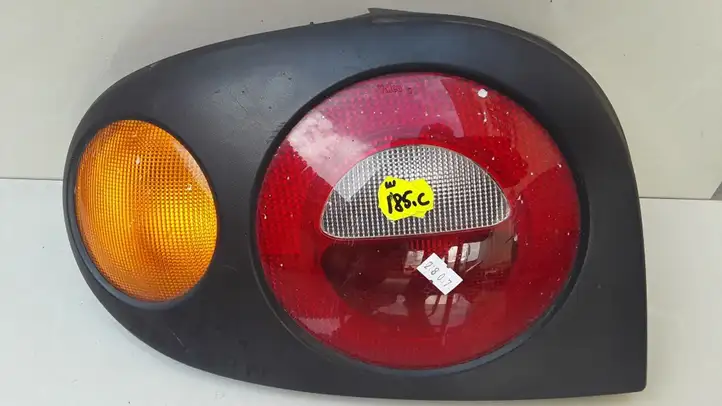 Renault Megane I (1995 - 2002) 7700830097 Задний фонарь в кузове — фото 1
