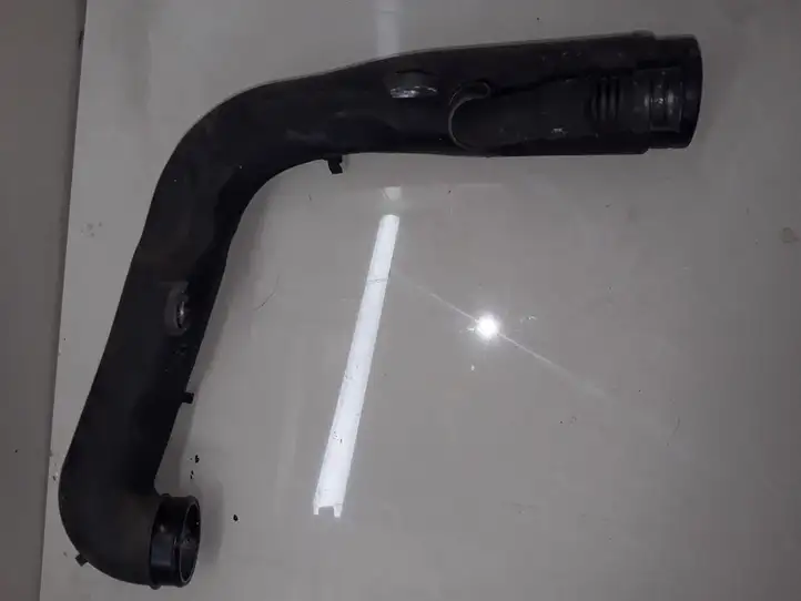 Volkswagen Golf V (2003 - 2009) 1K0129654AA Трубка подачи воздуха — фото 3