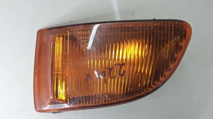 Mitsubishi Galant (1997 - 2003) 0454365 Указатель поворота передний — фото 1