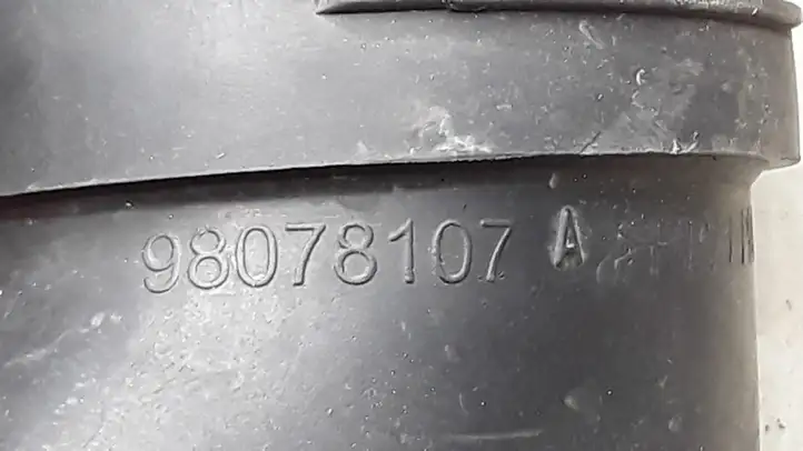 Citroen Xsara Picasso (1999 - 2012) 98078107A Трубка подачи воздуха — фото 3