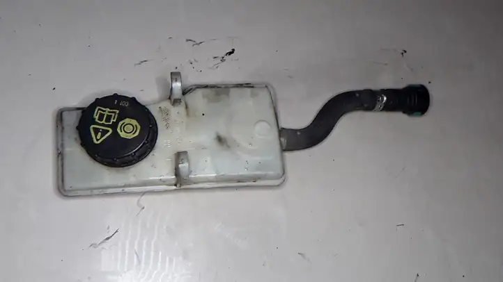 Ford Focus (2005 - 2008) 03350886381 Бачок тормозной жидкости — фото 1