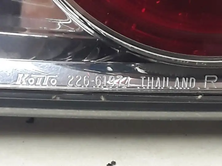 Mazda 6 (2002 - 2005) 22661974 Задний фонарь в крышке багажника — фото 2