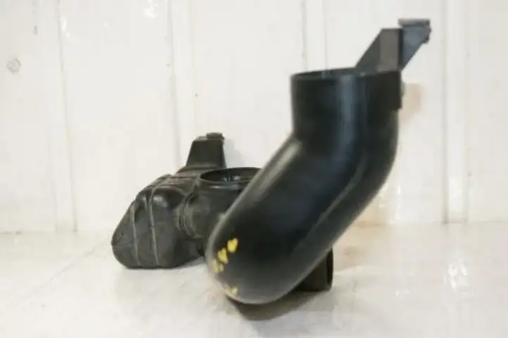 Suzuki Liana (2001 - 2004) 1376554G00 Резонатор впуска — фото 4
