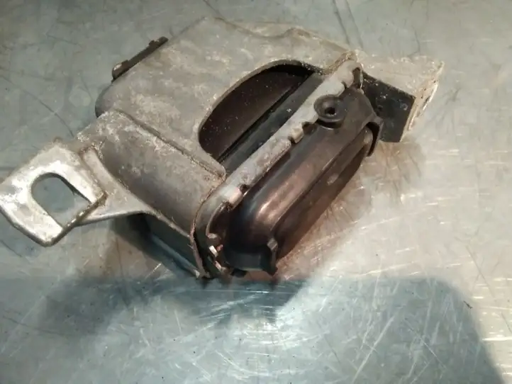 Mini One Cooper Coupe R56 (2004 - 2014) 77864501 Опора двигателя — фото 2