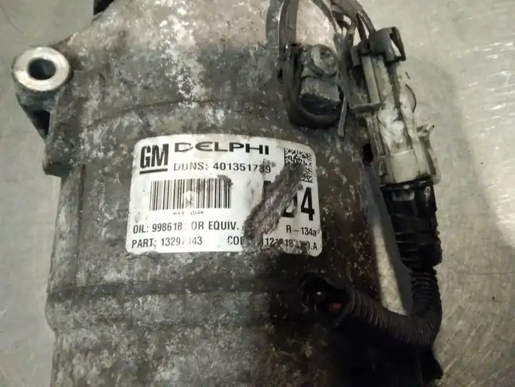 Opel Astra H (2004 - 2009) 401351739 Компрессор (насос) кондиционера воздуха — фото 2