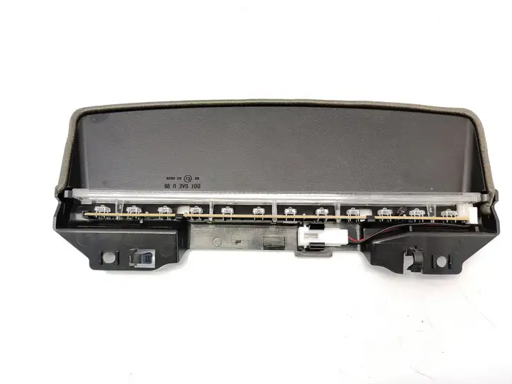 Jaguar X-Type (2001 - 2008) 1X4313A613BA Дополнительный стоп фонарь — фото 3