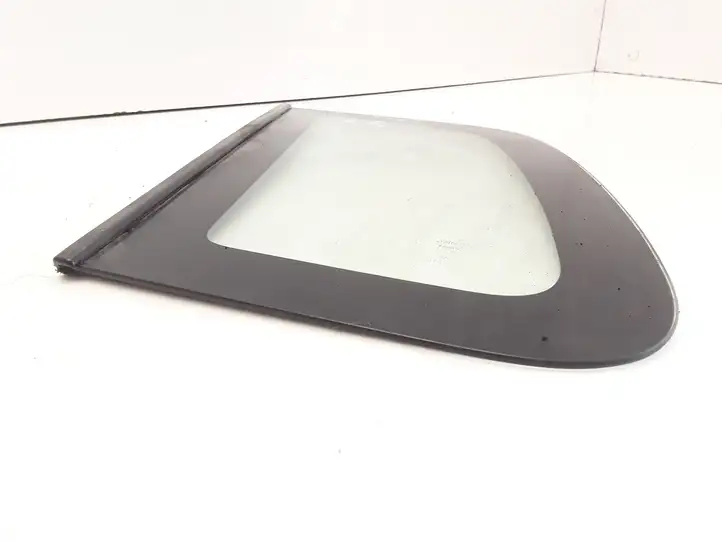 Suzuki Ignis (2000 - 2003) 43R004709 Заднее боковое стекло — фото 6