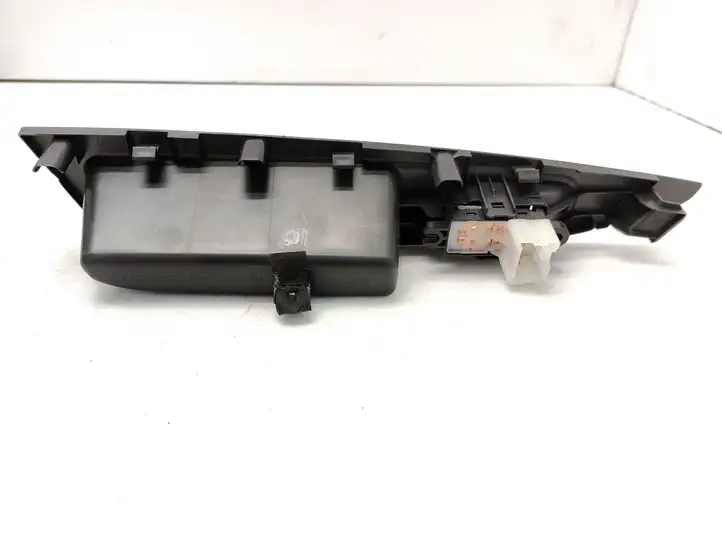 Nissan Qashqai (2013 - 2017) 829604EA0AX Блок кнопок стеклоподъемников — фото 8