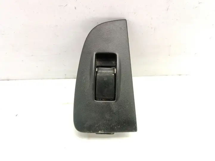 Toyota Avensis T250 (2006 - 2009) 7423105140 Блок кнопок стеклоподъемников — фото 1